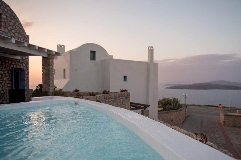 Red Cliff Villa 2Bedroom Villa With Caldera View And Plunge Pool Akrotiri (Santorini) Exterior photo
