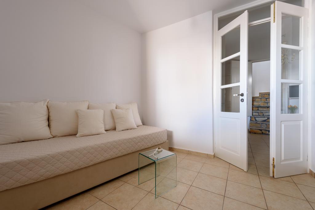 Red Cliff Villa 2Bedroom Villa With Caldera View And Plunge Pool Akrotiri (Santorini) Exterior photo